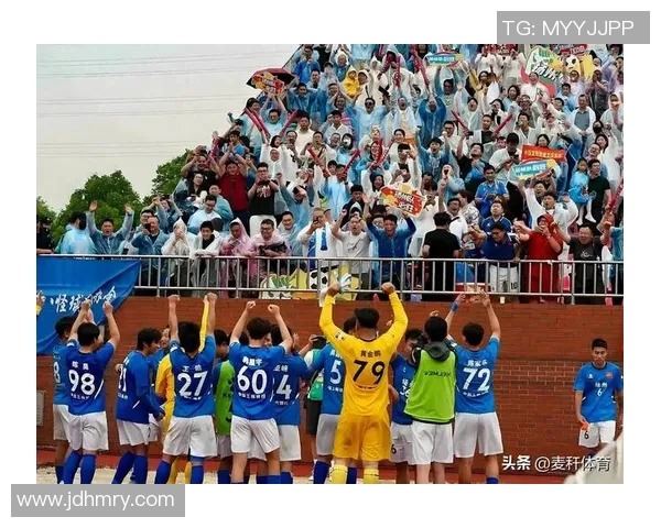 足球明星实际工资揭秘：他们的收入究竟有多高与背后的真相分析