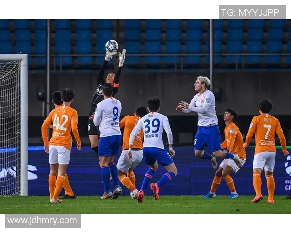 广州与武汉足球队对决赛后分析：比赛节奏与战术执行的深度探讨