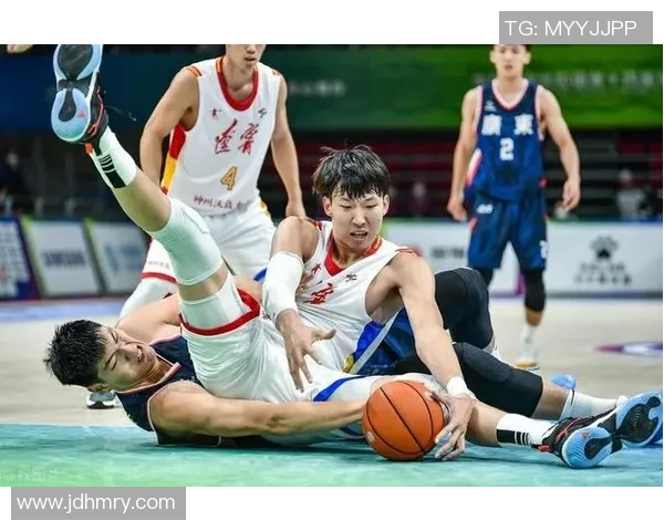 深入分析广州篮球队的整体压制打法及其战术优势与挑战